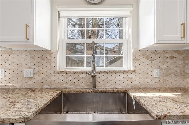 Building Photo - 3577 S Hillcrest Dr