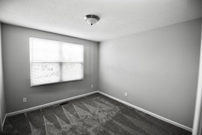 Building Photo - 5801 Sedgemoor Dr