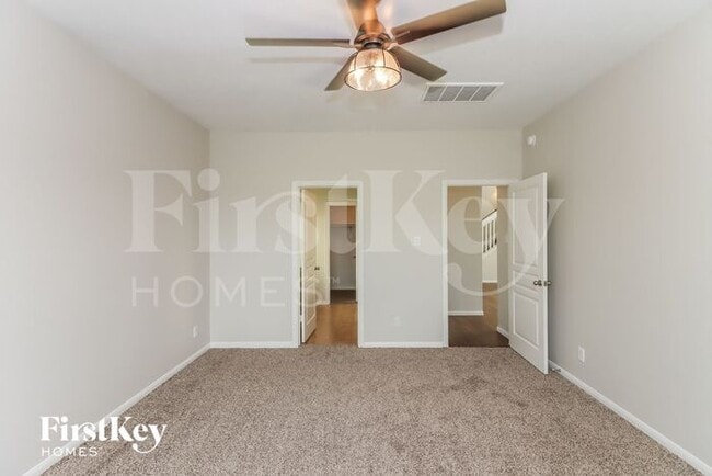Building Photo - 41 Garden Grove Dr