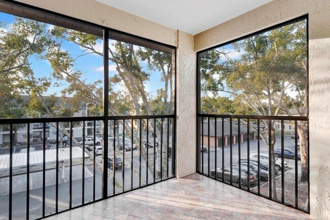 Building Photo - 7606 Pissarro Dr