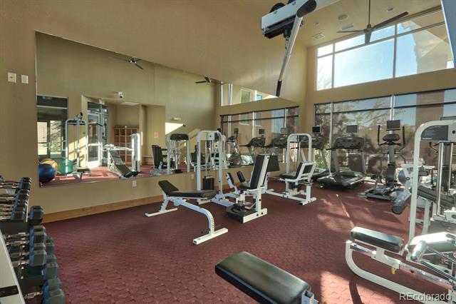 Building Photo - 10176 Park Meadows Dr