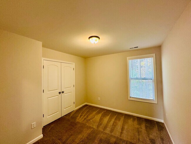 Building Photo - Leland - Newer construction house with two-car garage!