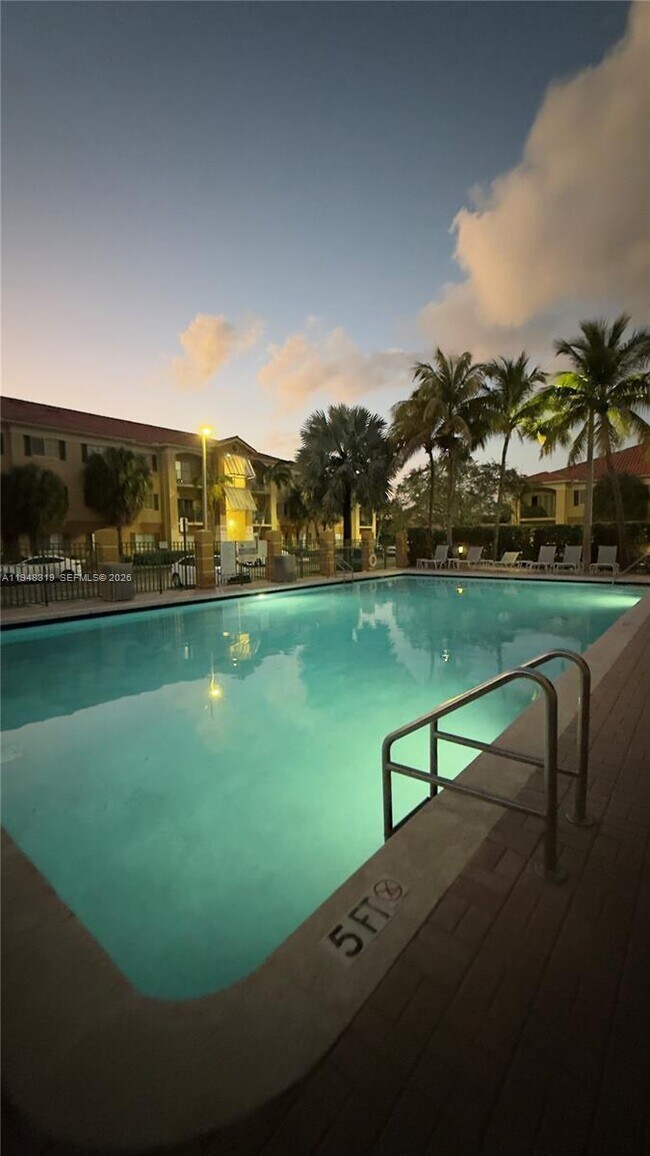 Building Photo - 7290 NW 114th Ave