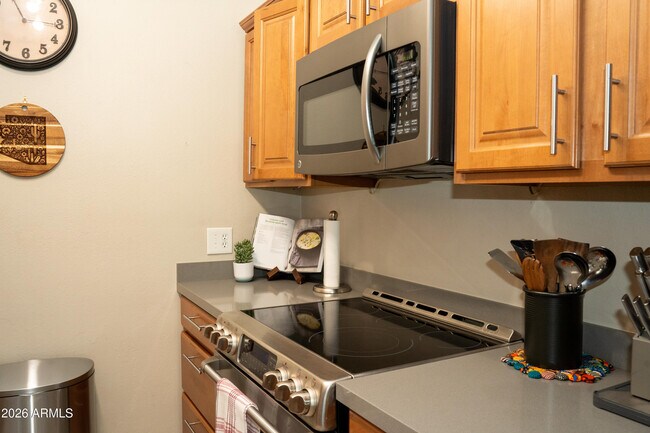 Building Photo - 4313 N 28th St