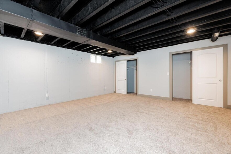Building Photo - 4319 Hunt Ave