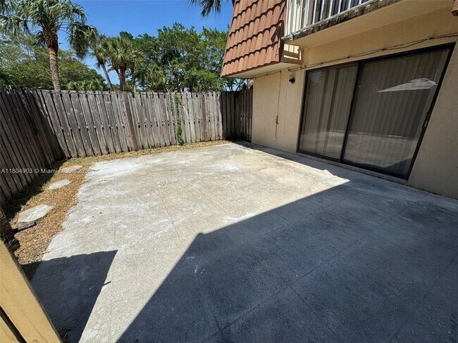 Primary Photo - 719 Mill Valley Pl