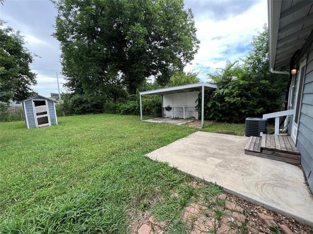 Building Photo - 1226 Record Crossing Rd