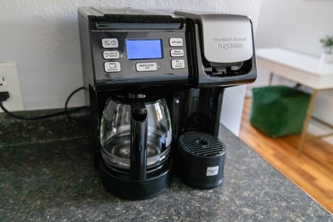 Building Photo - 1712 House Ave