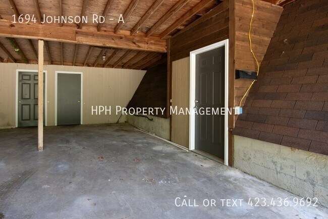 Building Photo - 1694 Johnson Rd