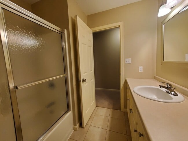 Building Photo - 2336 Keystone Ct