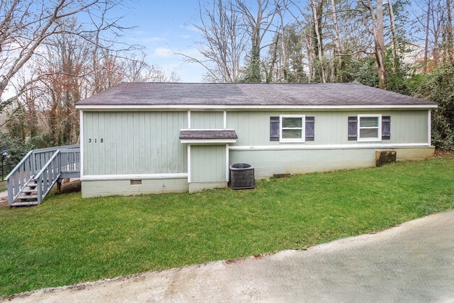 Building Photo - 318 Fairmont Dr