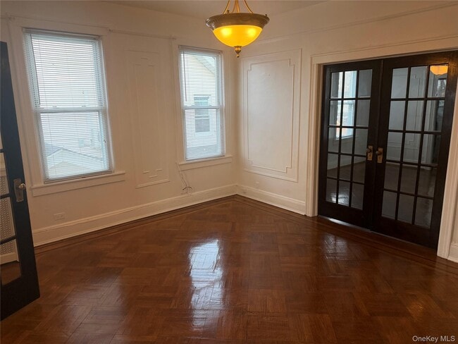 Building Photo - 95-12 108th Ave