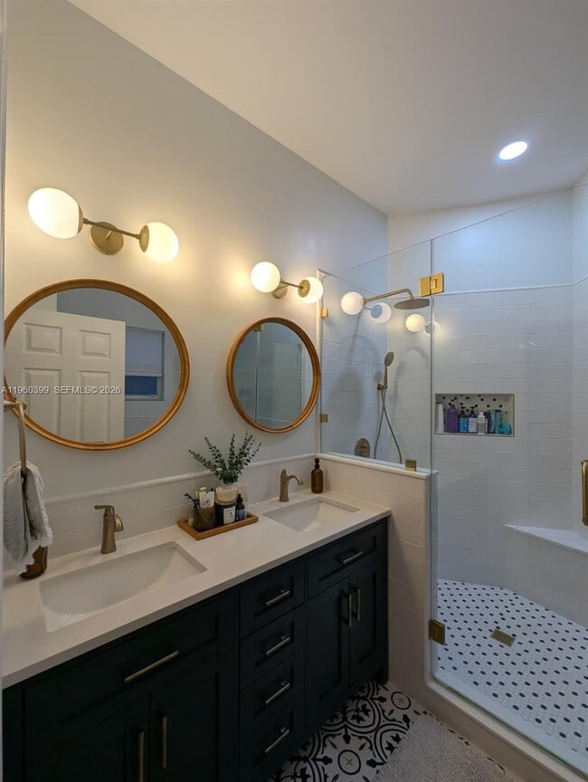 Building Photo - 4427 NW 41st Pl