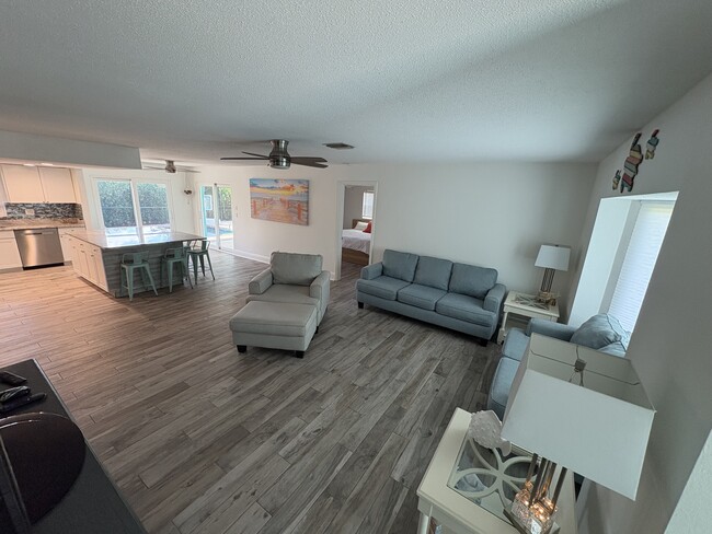 Building Photo - 6195 Pecan Rd