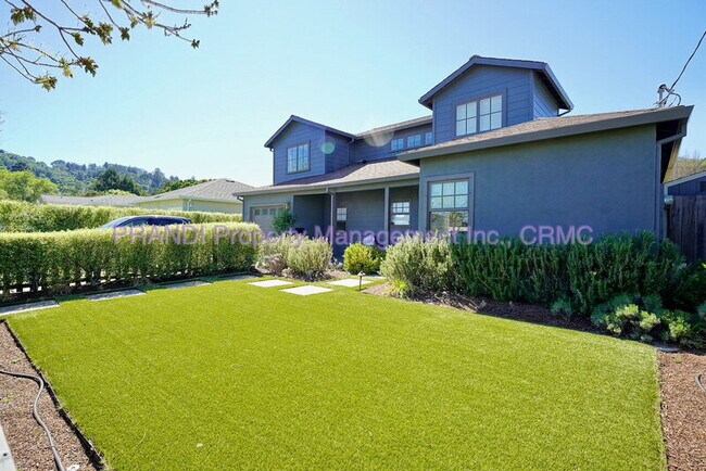 Building Photo - 34 Mohawk Ave