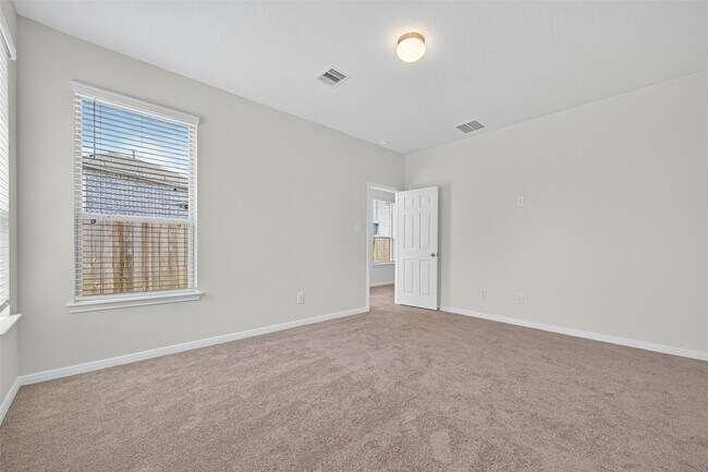 Building Photo - 7515 Sunlit Hbr Dr