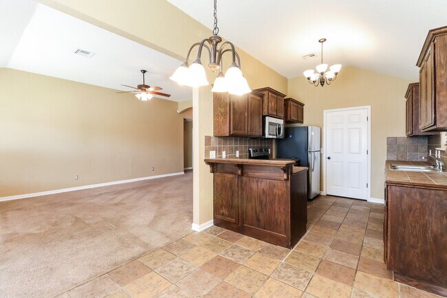 Building Photo - 7913 Eagle Cir