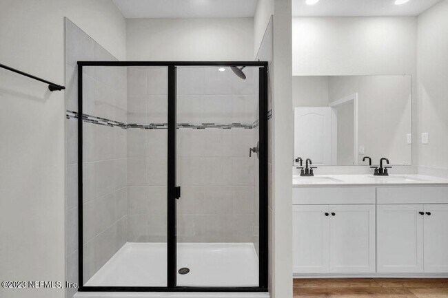 Building Photo - 770 Morgans Treasure Rd