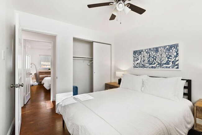 Building Photo - 2104 Foggy Bottom Dr