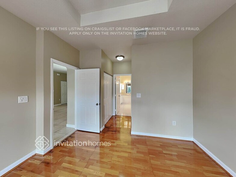 Building Photo - 14323 SW 156th Ave