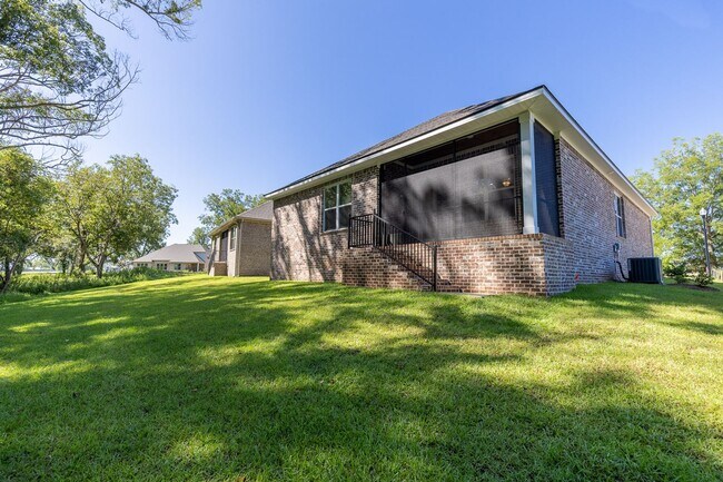 Building Photo - New construction! 5-bedroom, 2-bathroom ho...