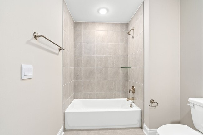 Building Photo - 1ST MONTH FREE!!