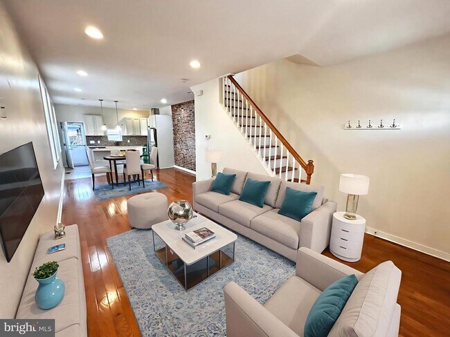 Building Photo - 1315 N 26th St