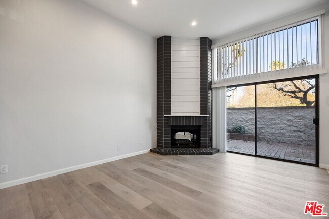 Building Photo - 4631 Alla Rd