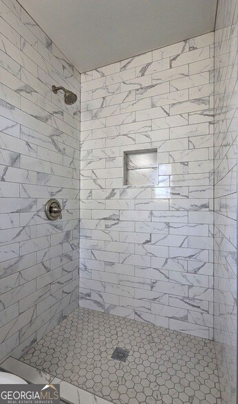 Building Photo - 469 Dogwood Dr NW