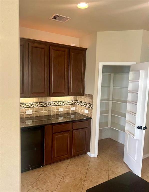 Building Photo - 13514 Fawn Lily Dr