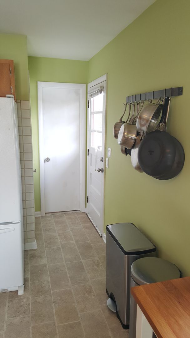 Building Photo - Incredibly well maintained rancher in Monrovia available mid June!