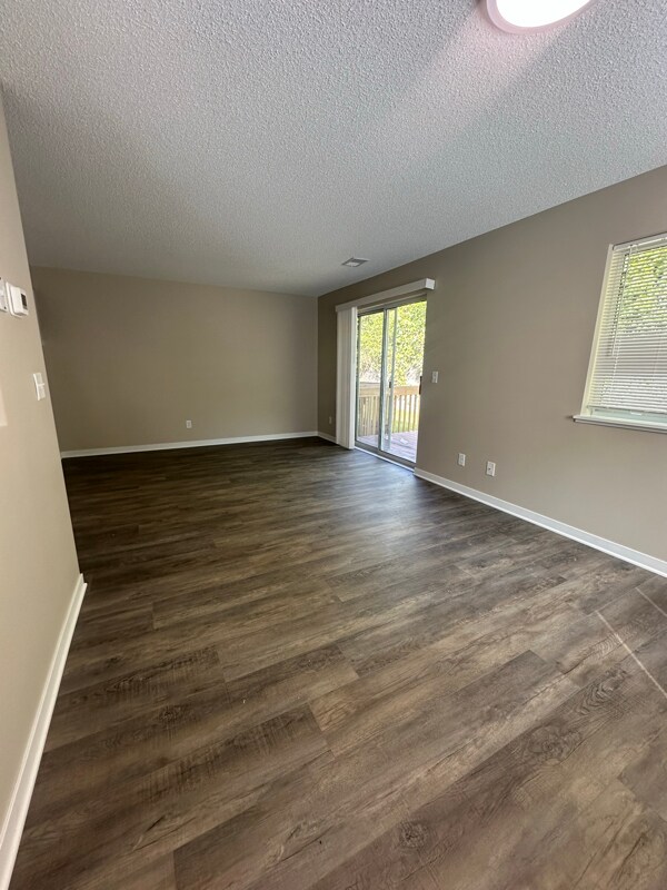 Building Photo - 8511 Cardiff Ln