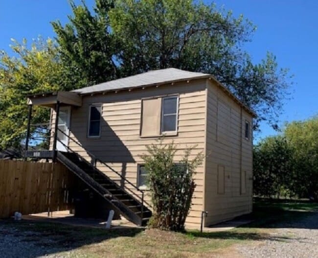 Building Photo - 306 NW 16th St