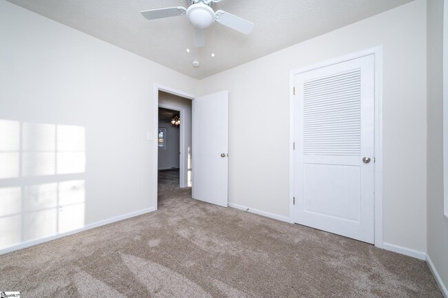 Building Photo - 125 Newgate Dr