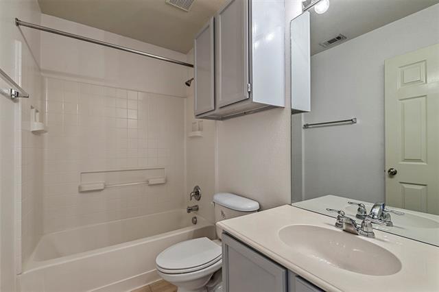 Building Photo - 2740 Olympic Park Dr