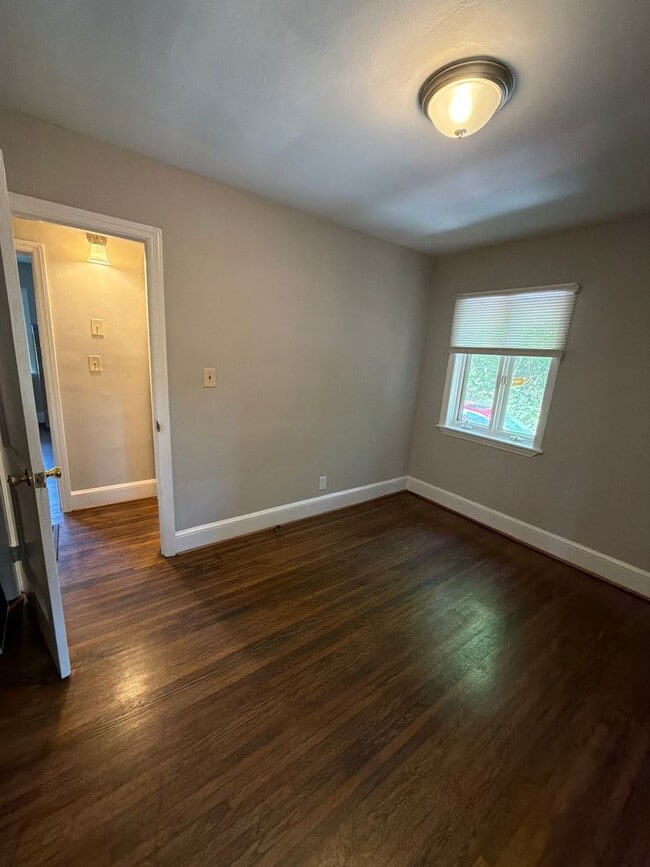 Building Photo - 1441 Goodwin Ave