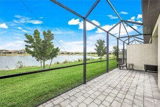 Building Photo - 14008 Hunter Oak Dr