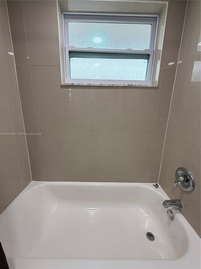 Building Photo - 6650 Royal Palm Blvd