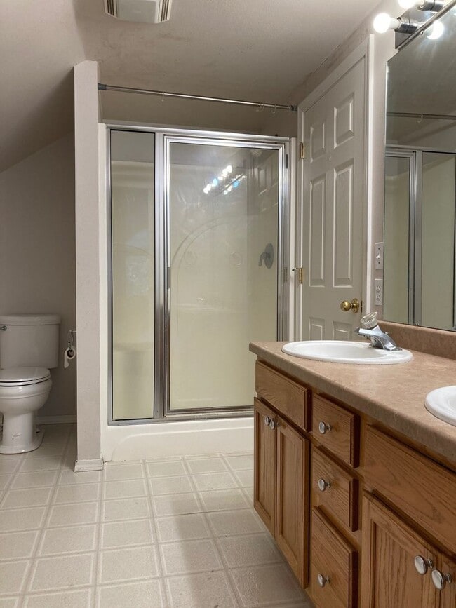 Building Photo - Beautiful Home In Bozeman!