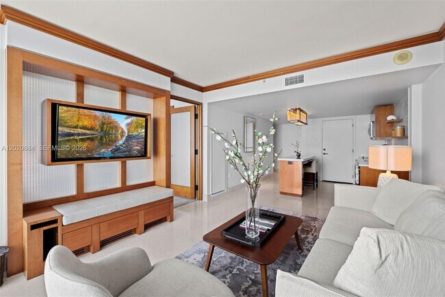 Building Photo - 6801 Collins Ave