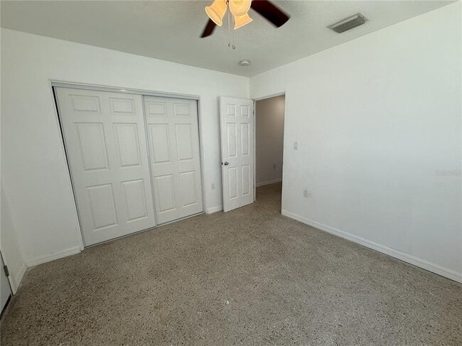 Building Photo - 13202 Boca Ciega Ave
