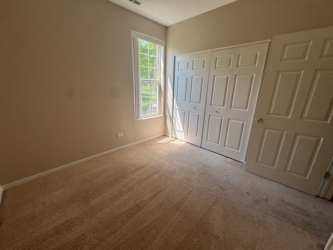 Building Photo - 1574 Millbrook Dr