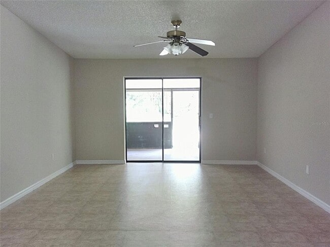 Building Photo - 717 Wright Ct