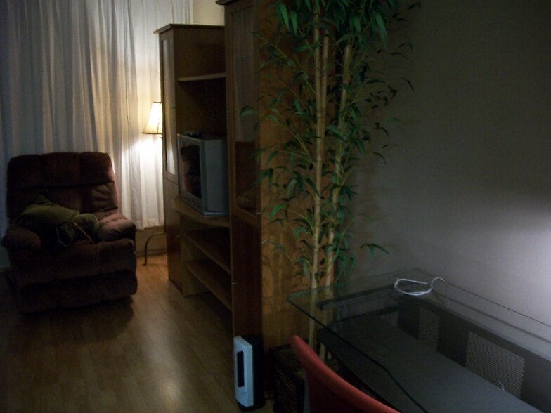 Building Photo - 1550 Wilder Ave