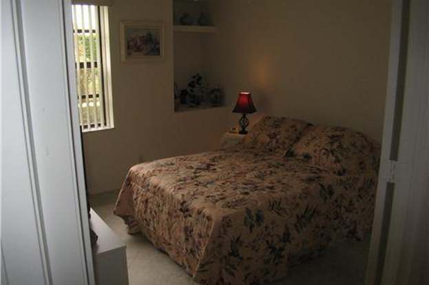 Building Photo - 5475 Verona Dr