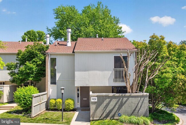 Building Photo - 5276 Pooks Hill Rd