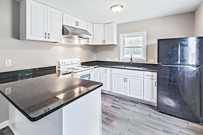 Building Photo - 3 bedroom, 1 bath ranch home in Middletown