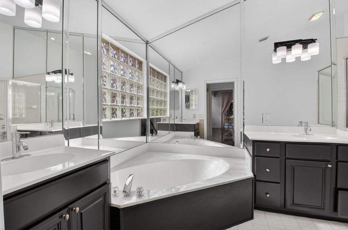 Building Photo - 7558 Ironbridge Cir