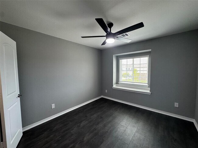 Building Photo - 12678 Beatrice Terrace Dr