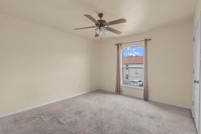 Building Photo - 5410 Marcella Ave